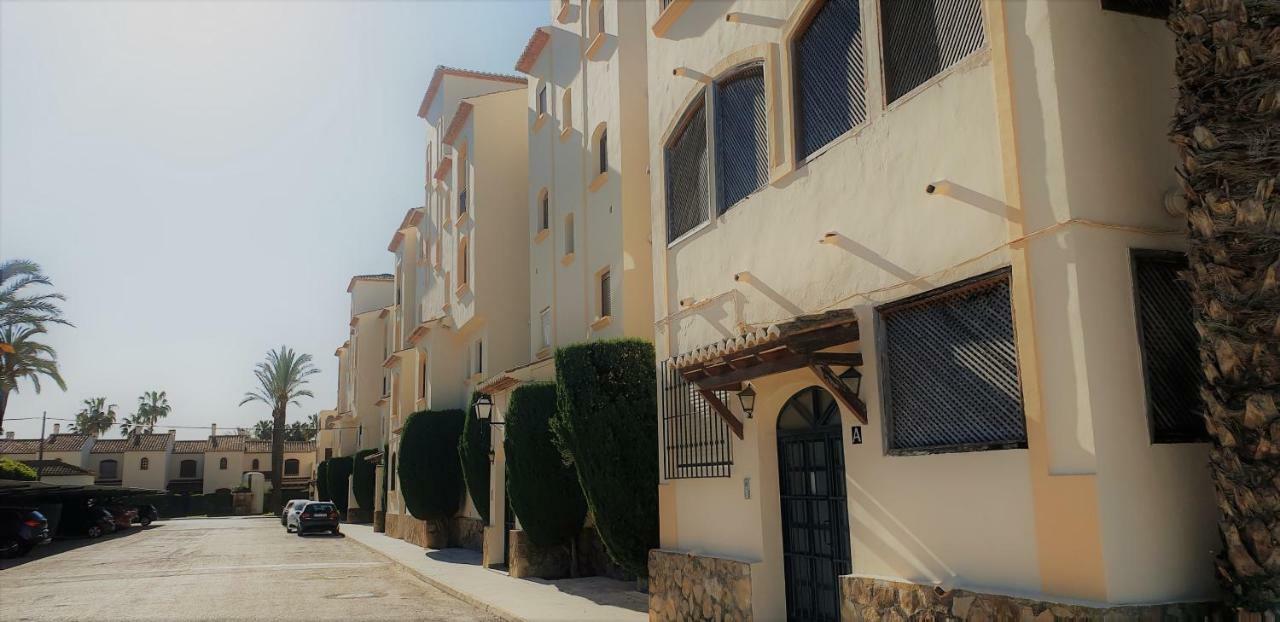 Bungavilla House In La Isla Jávea Kültér fotó