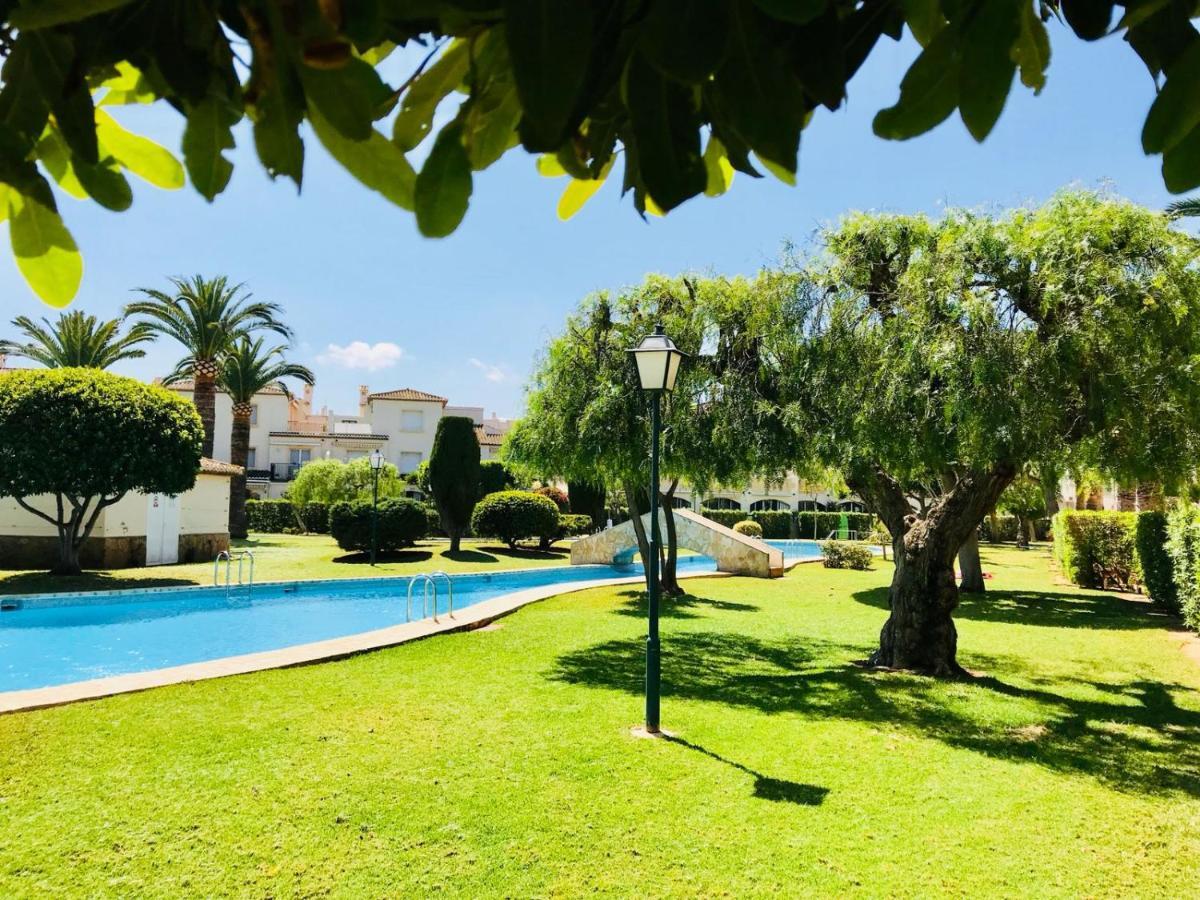 Bungavilla House In La Isla Jávea Kültér fotó