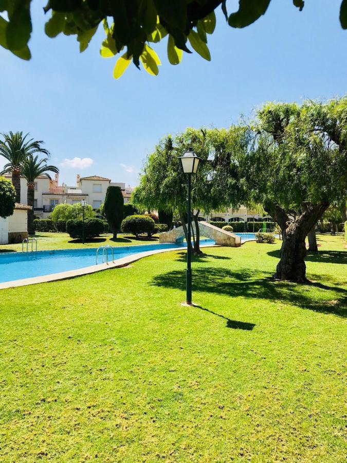 Bungavilla House In La Isla Jávea Kültér fotó