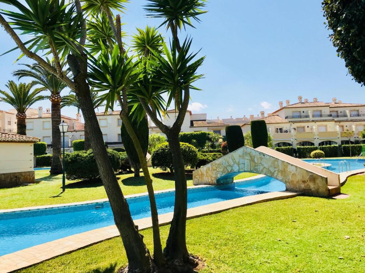 Bungavilla House In La Isla Jávea Kültér fotó