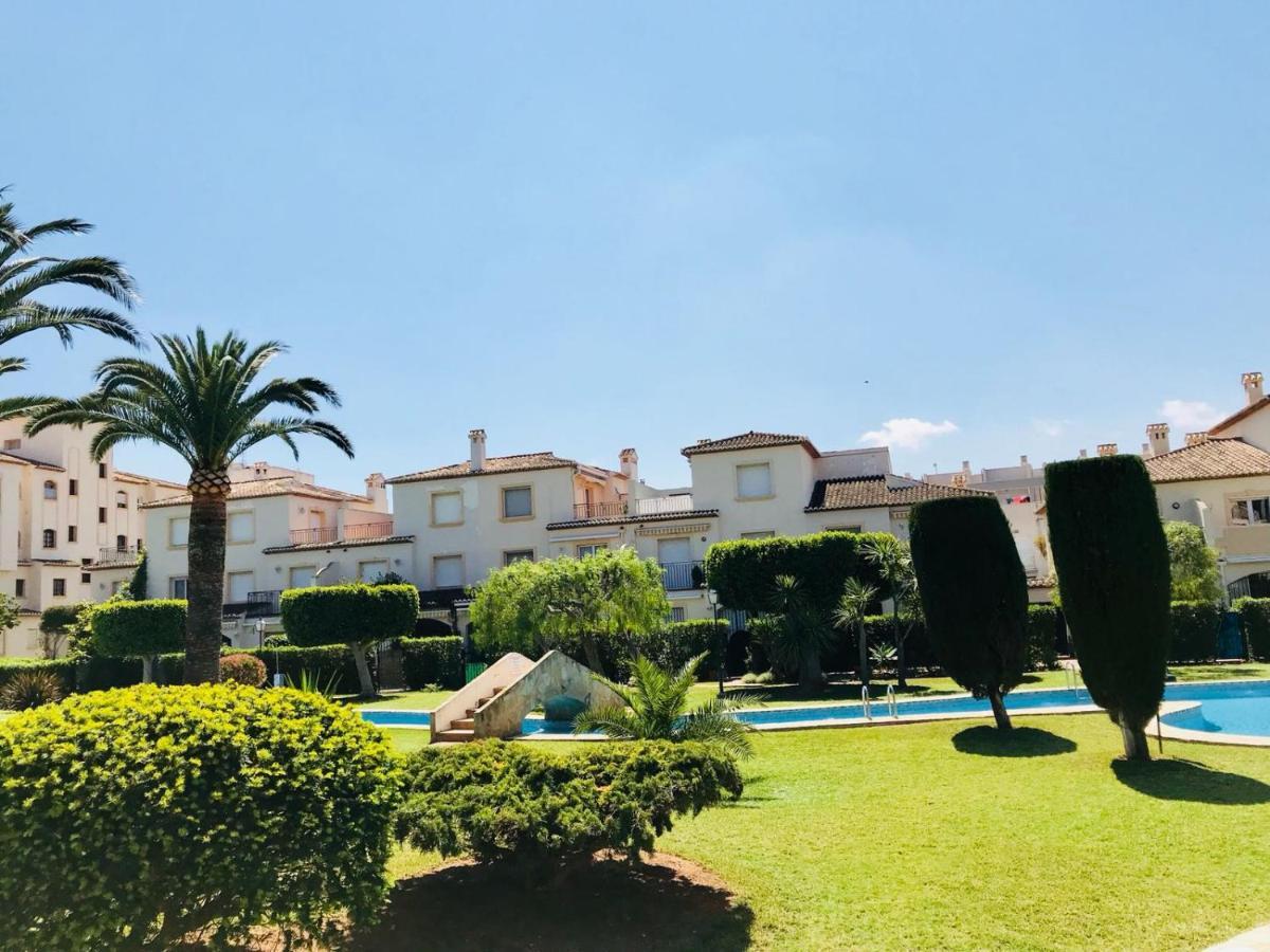 Bungavilla House In La Isla Jávea Kültér fotó